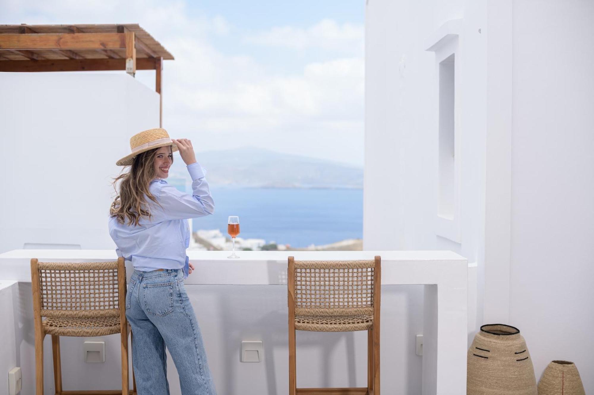 Oneiro Luxury Suites-adults Only *