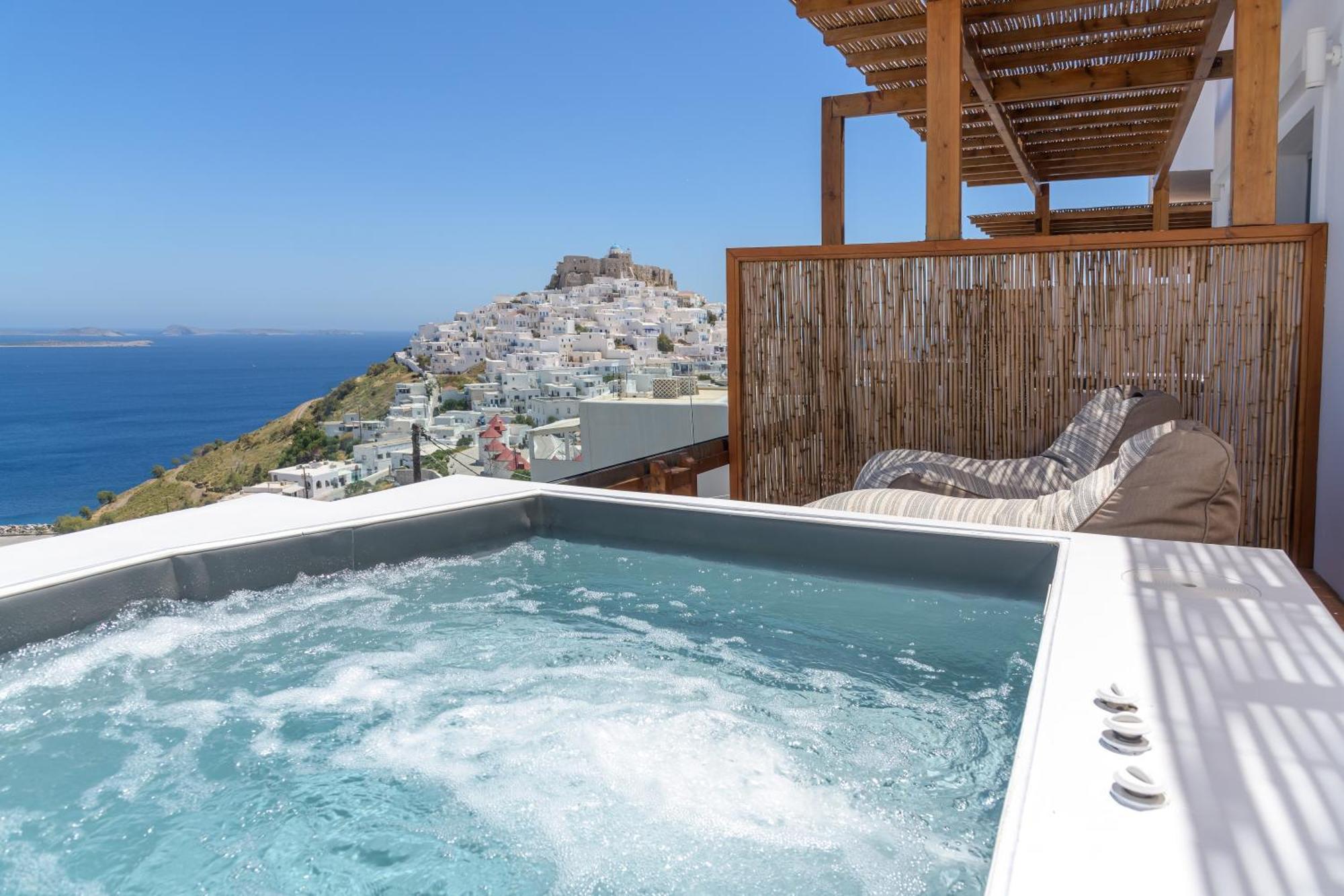 Oneiro Luxury Suites-adults Only